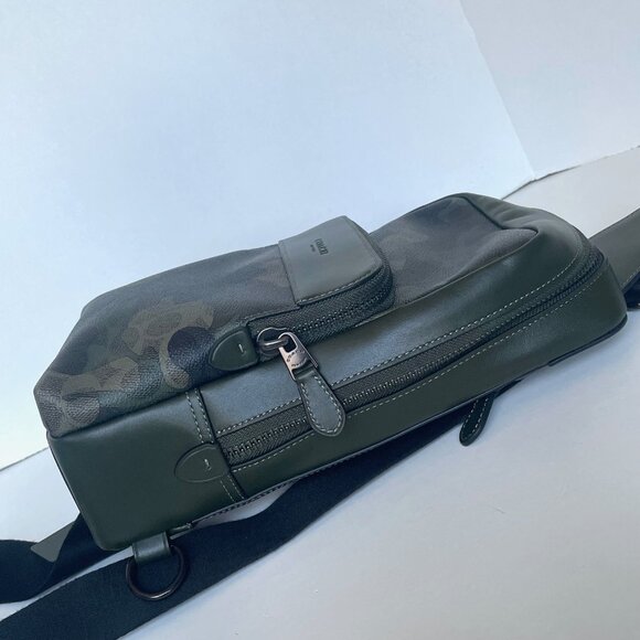 Coach Gotham Pack Sling Camo Green Signature Leather Mens Crossbody CAF37 - Picture 8 of 9